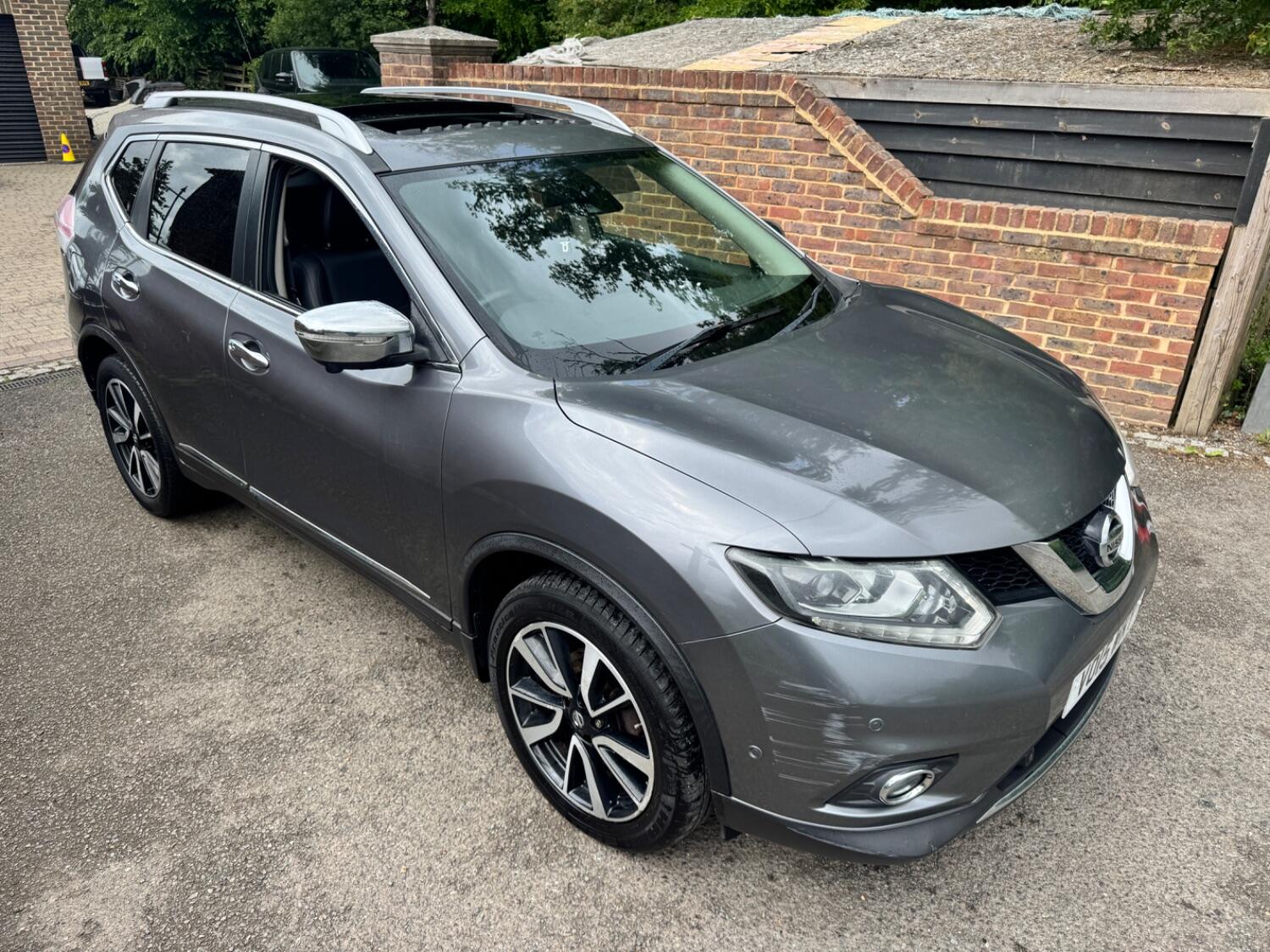 Nissan X Trail