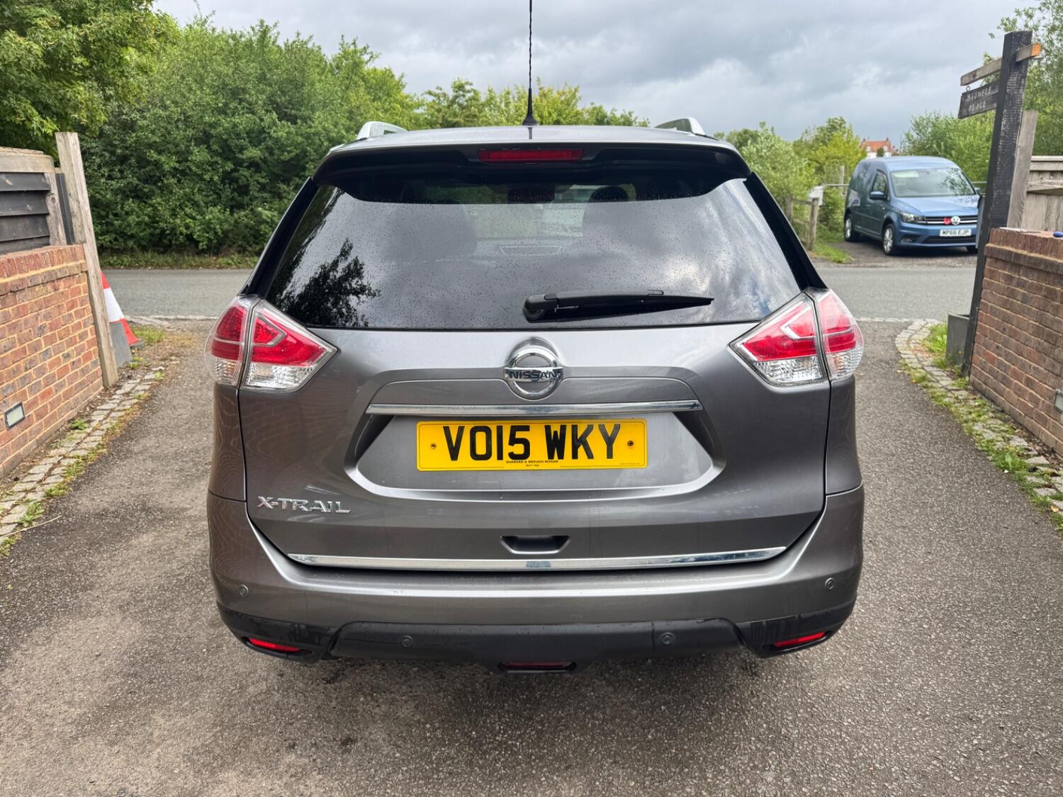 Nissan X Trail