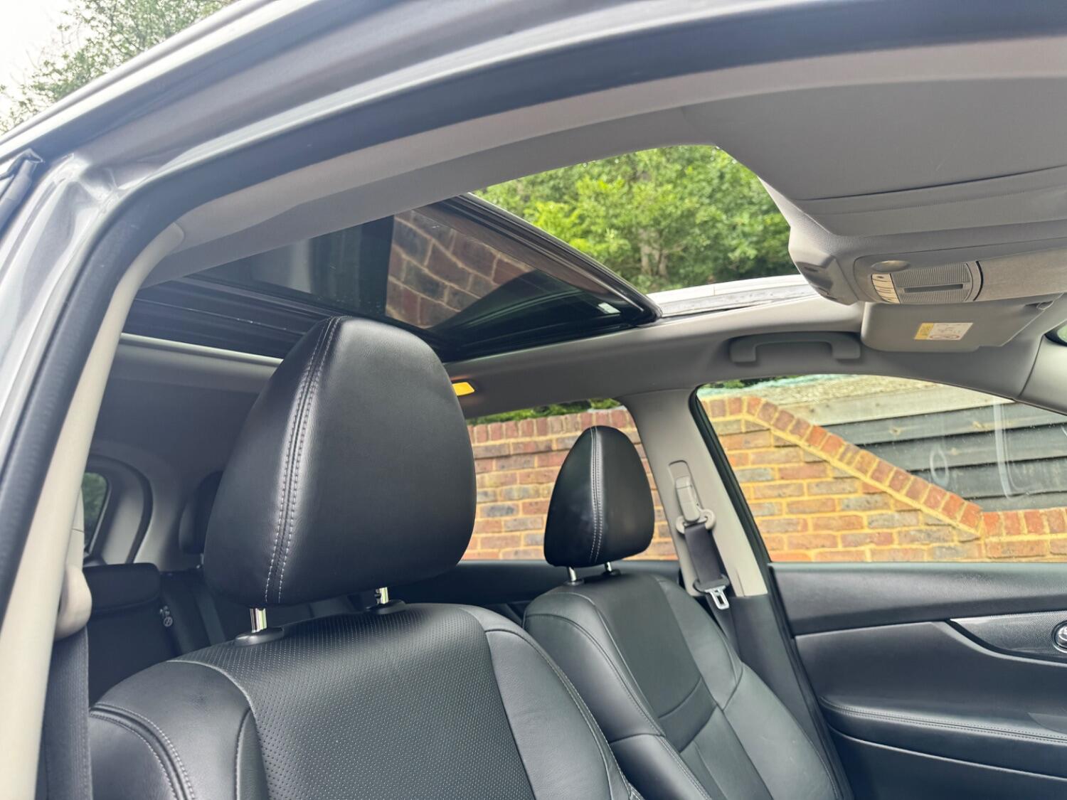 Nissan X Trail