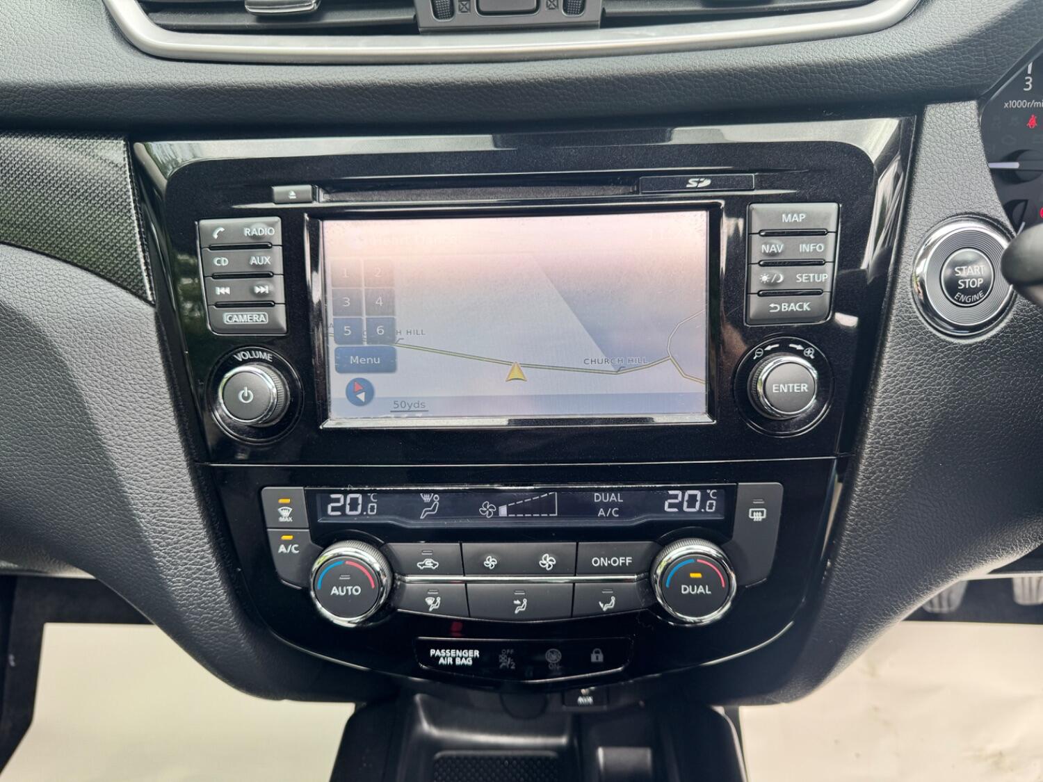 Nissan X Trail