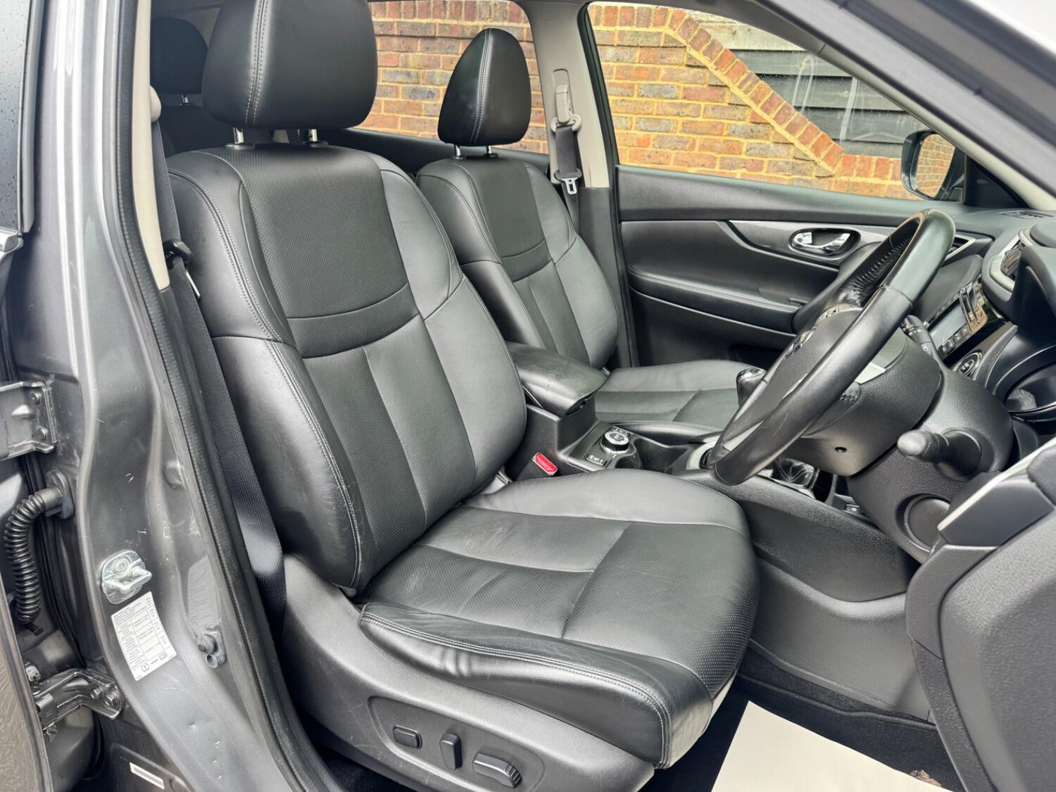 Nissan X Trail