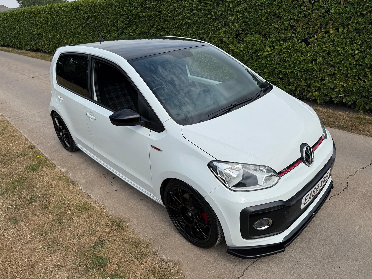 Volkswagen UP