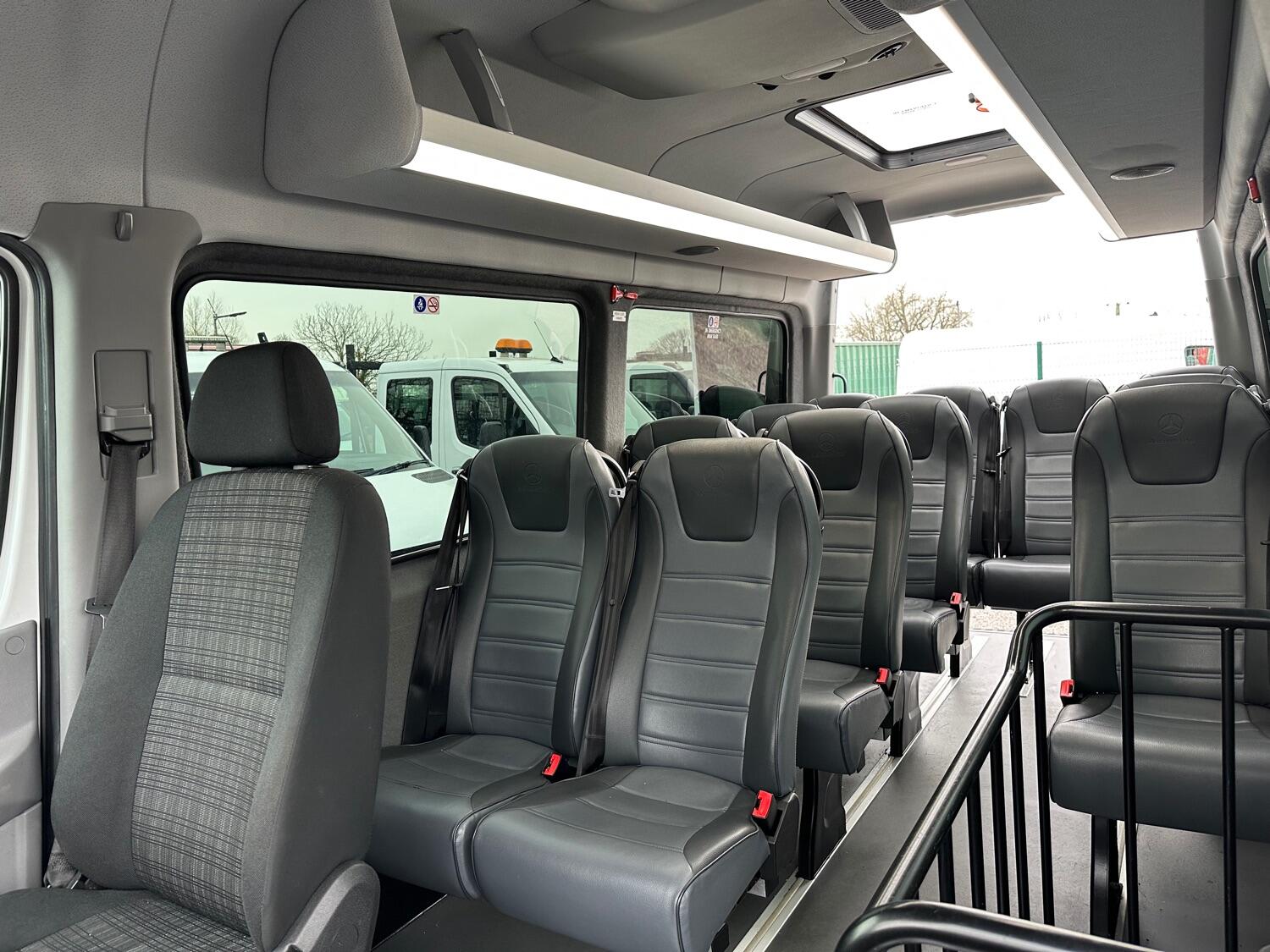 Mercedes Benz Sprinter