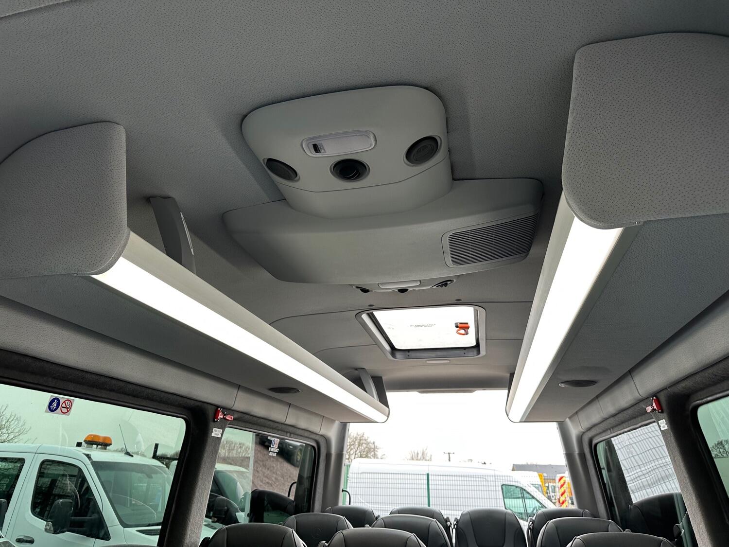 Mercedes Benz Sprinter