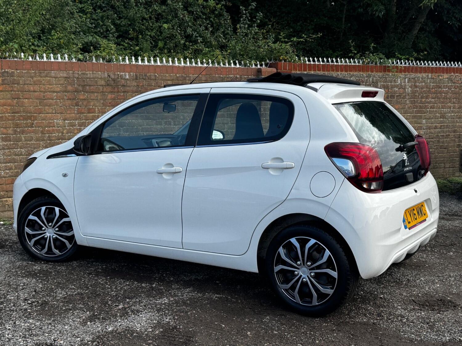 Peugeot 108