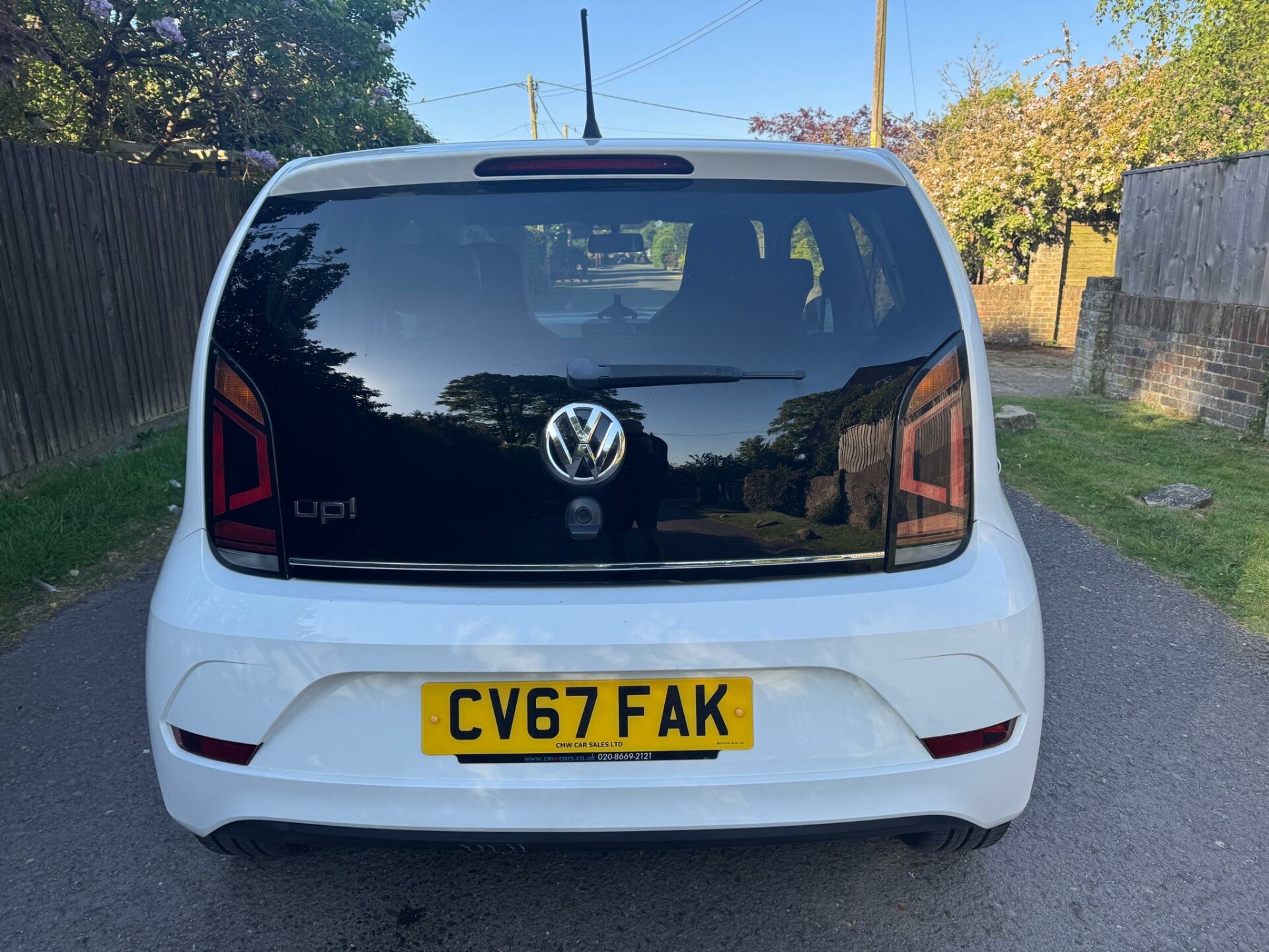 Volkswagen UP