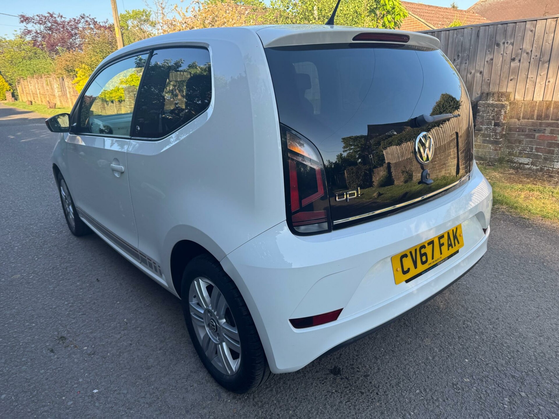 Volkswagen UP