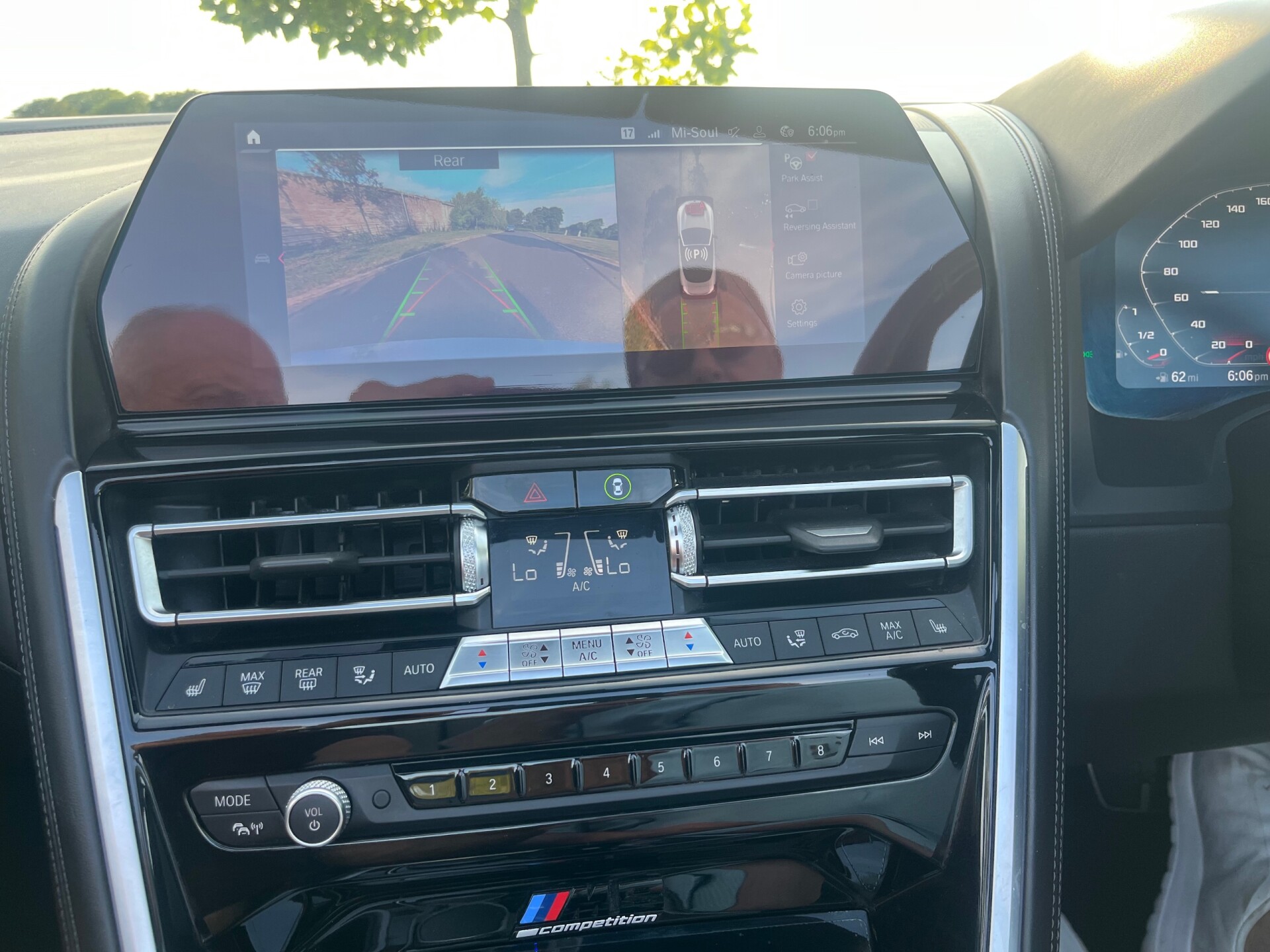 BMW M8
