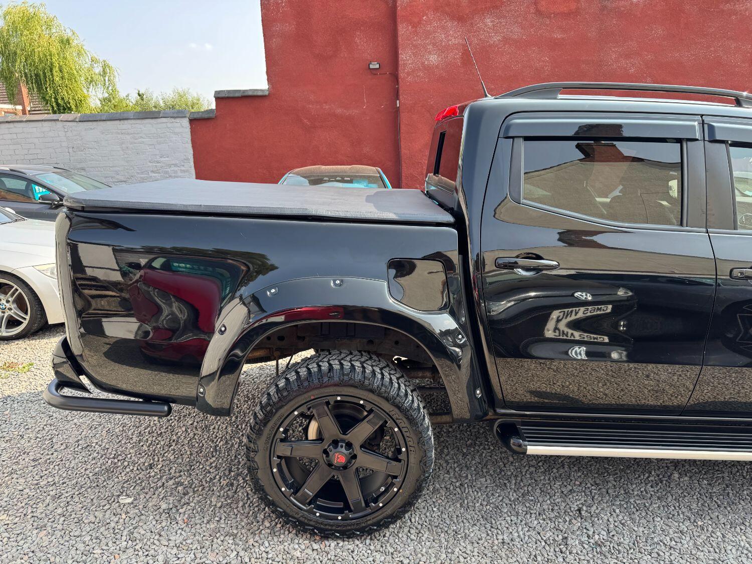 Mercedes Benz X Class