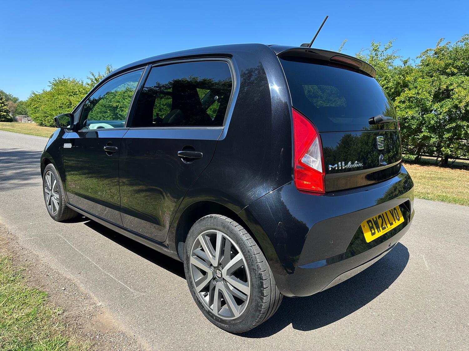 SEAT Mii