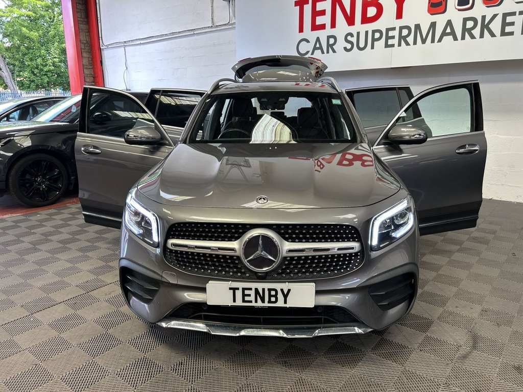 Mercedes Benz Glb
