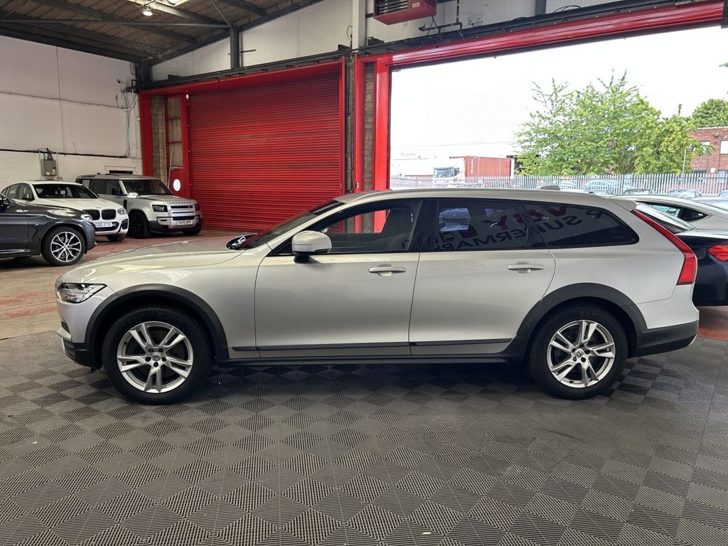 Volvo V90