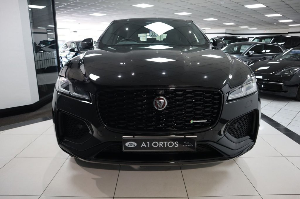 Jaguar F Pace