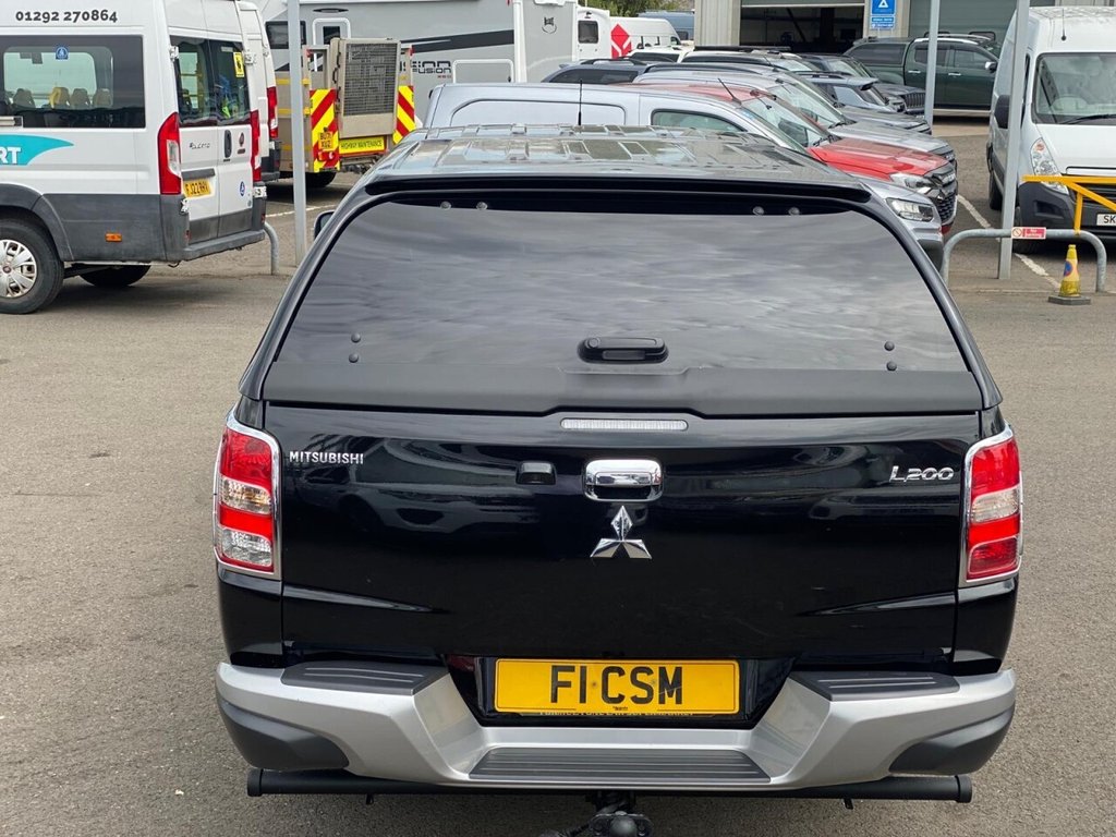 Mitsubishi L200