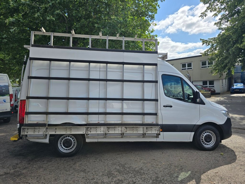 Mercedes Benz Sprinter