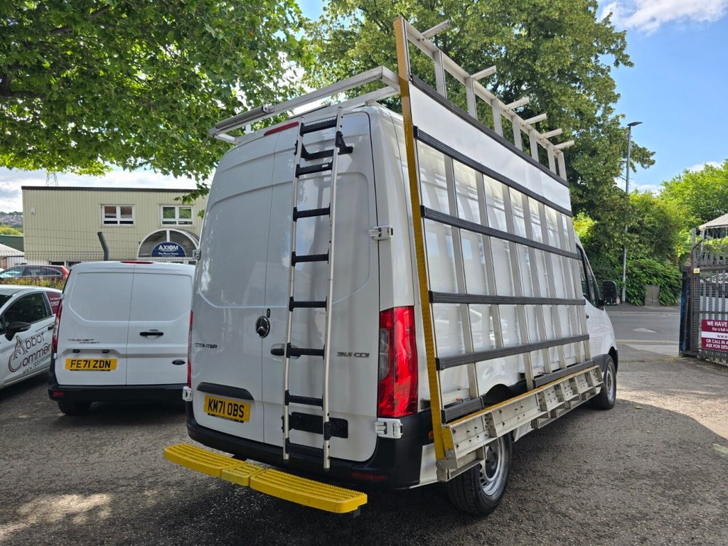 Mercedes Benz Sprinter
