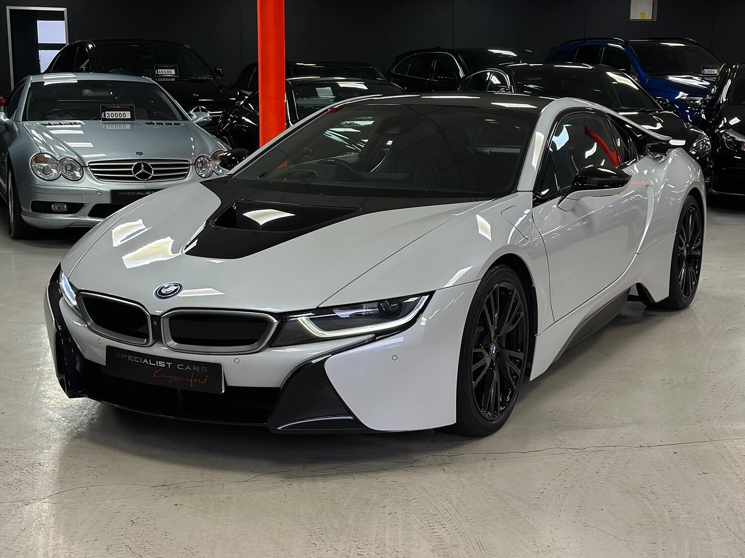 BMW i8