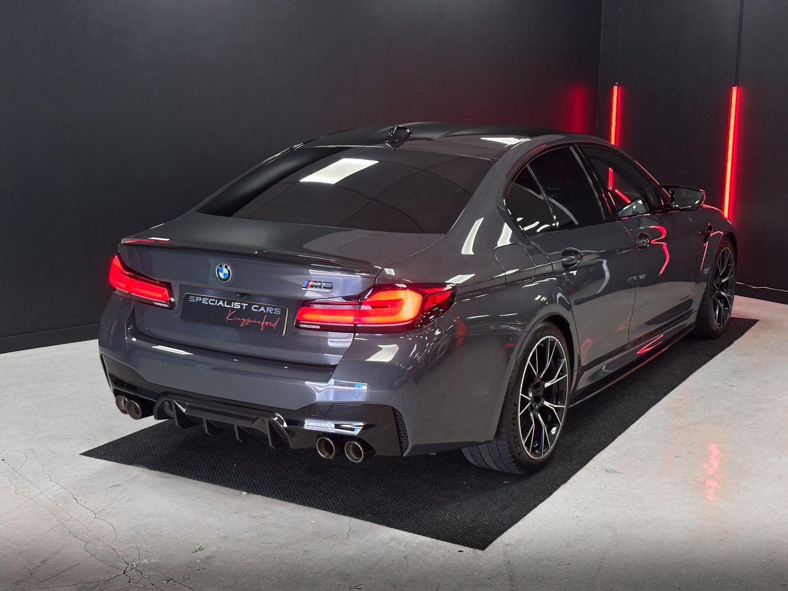 BMW M5