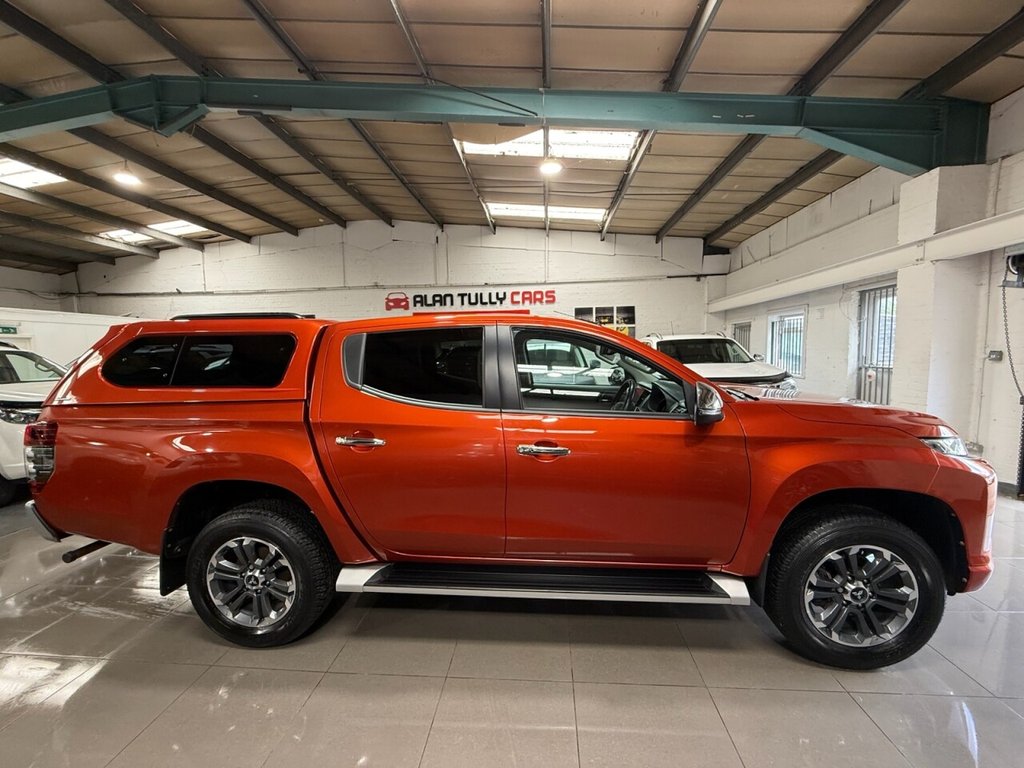 Mitsubishi L200