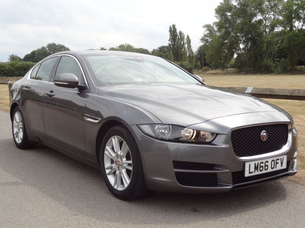Jaguar XE