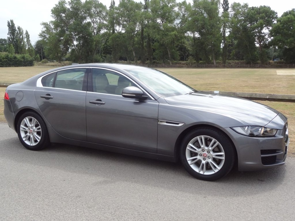 Jaguar XE