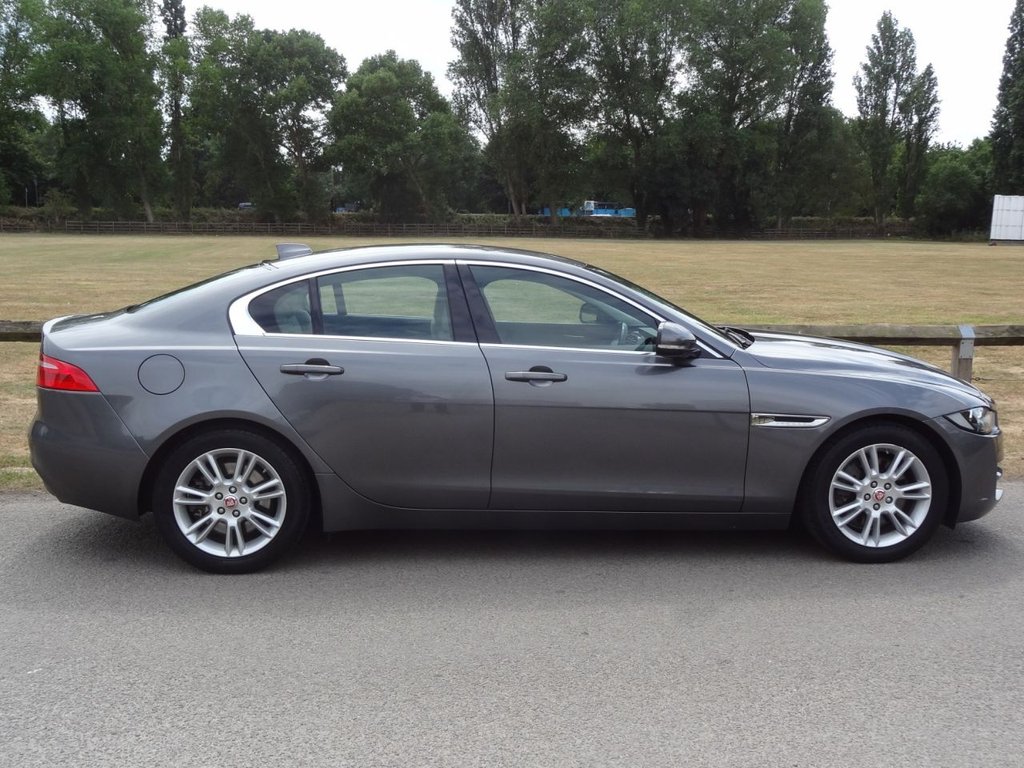 Jaguar XE
