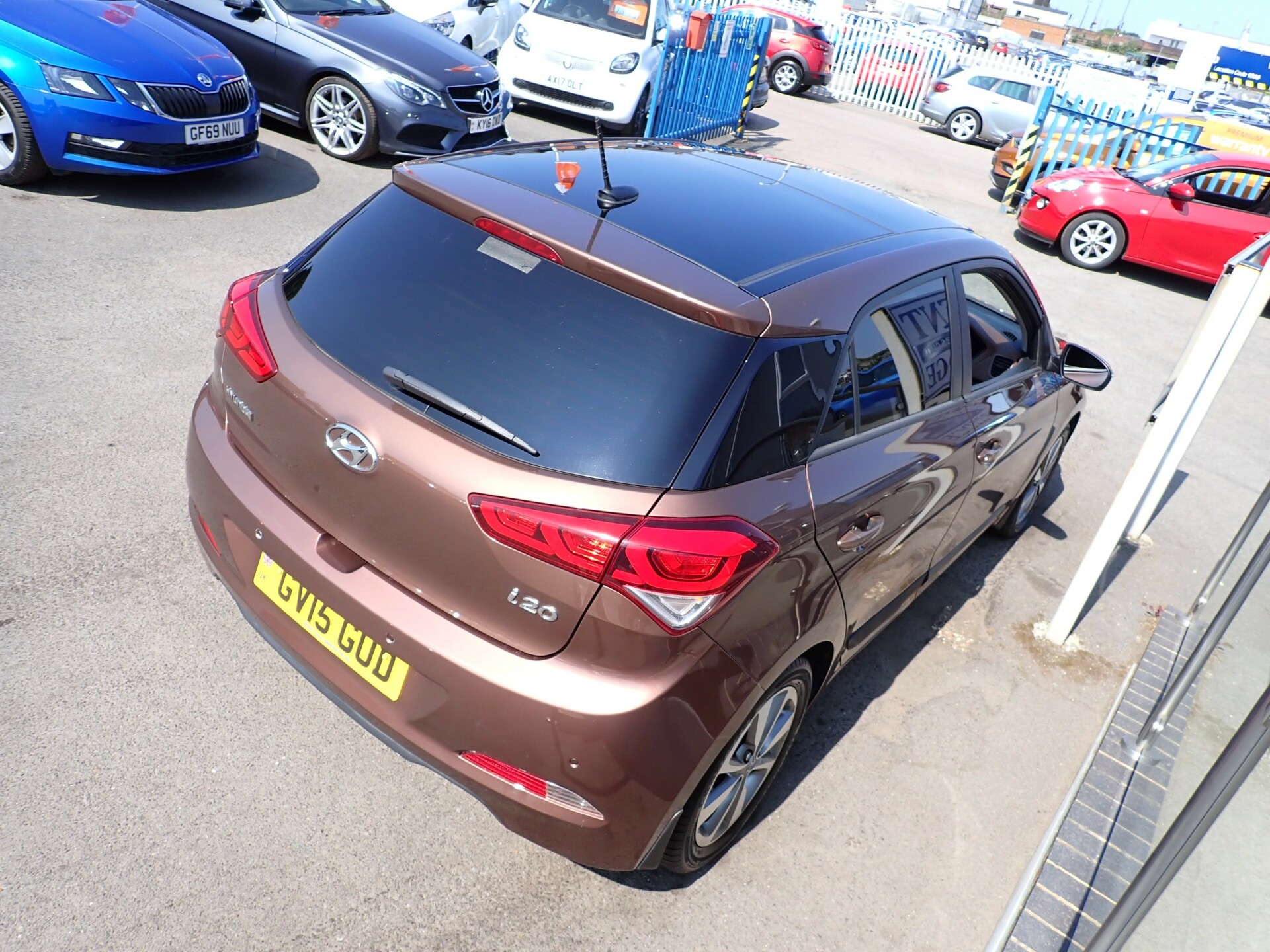 Hyundai i20
