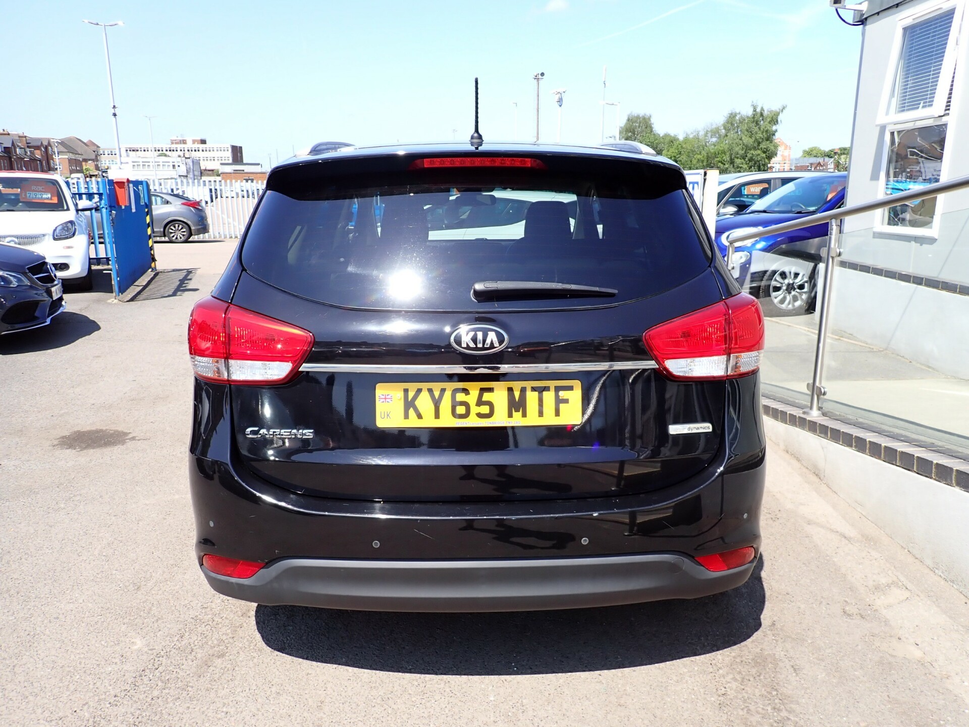 Kia Carens