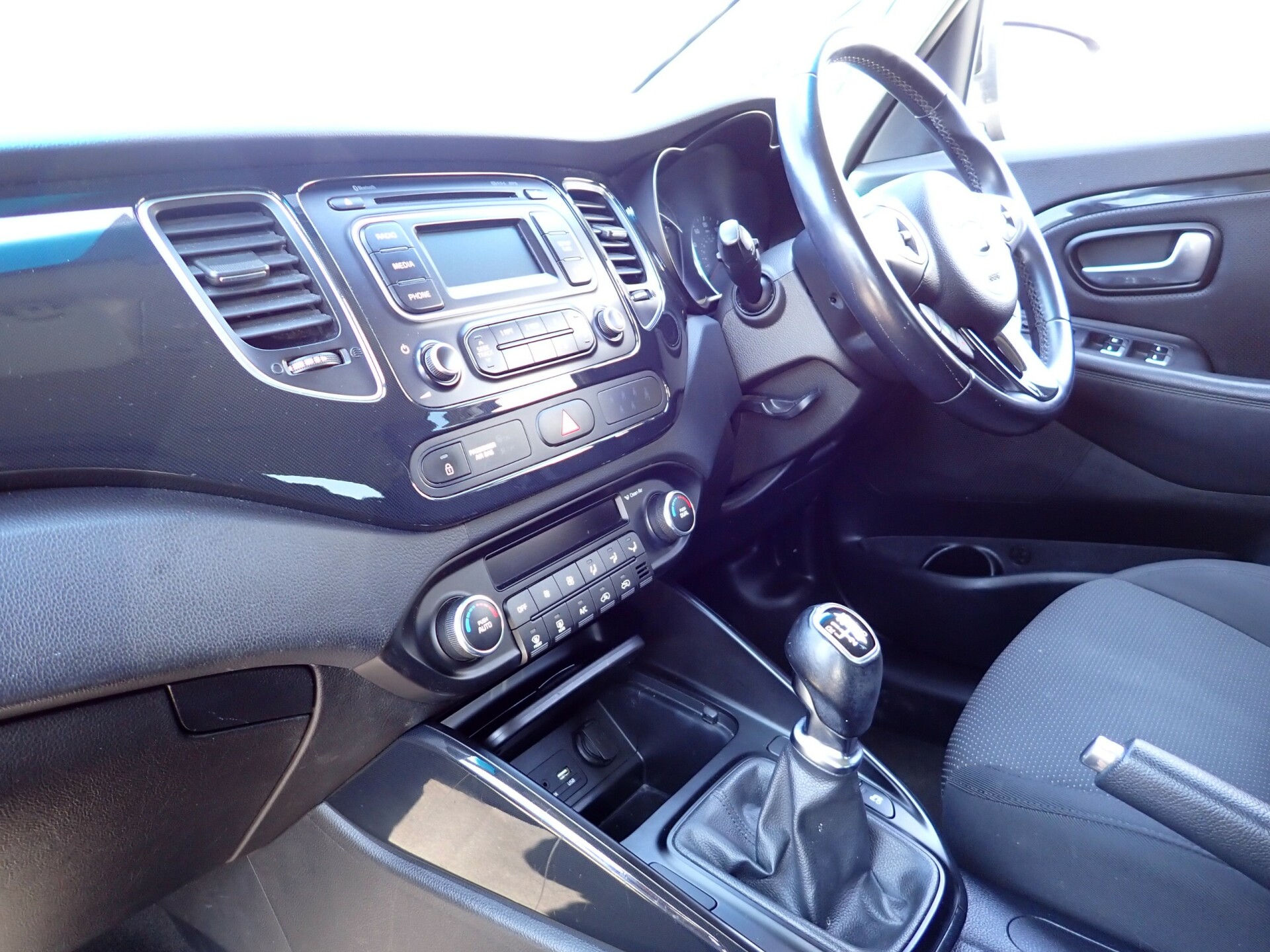 Kia Carens