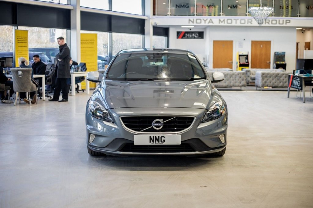Volvo V40