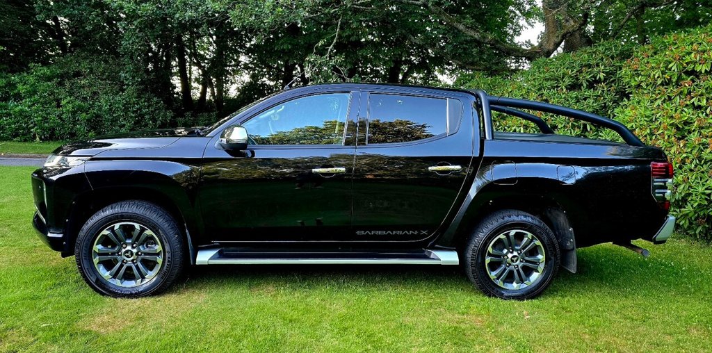 Mitsubishi L200
