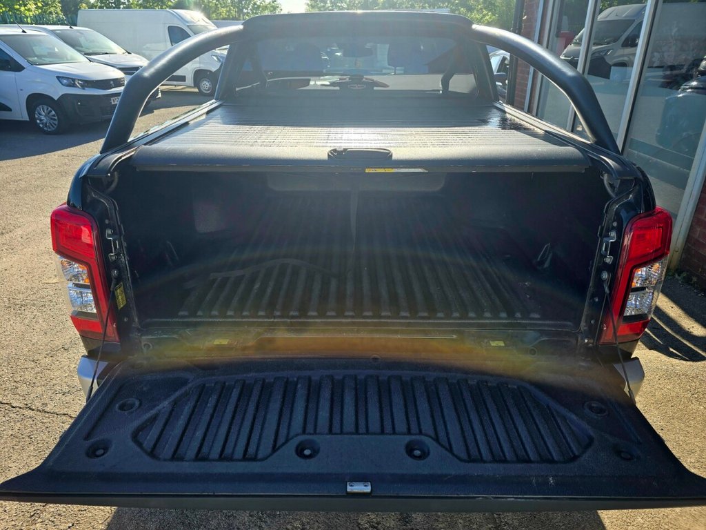 Mitsubishi L200
