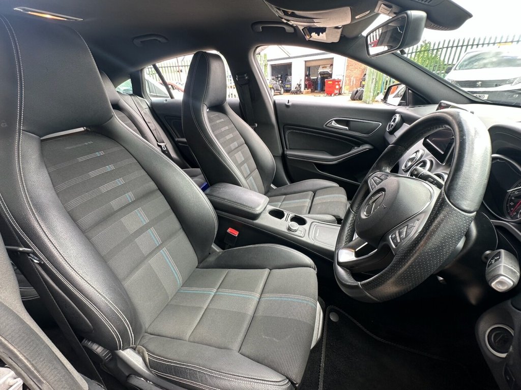 Mercedes Benz CLA