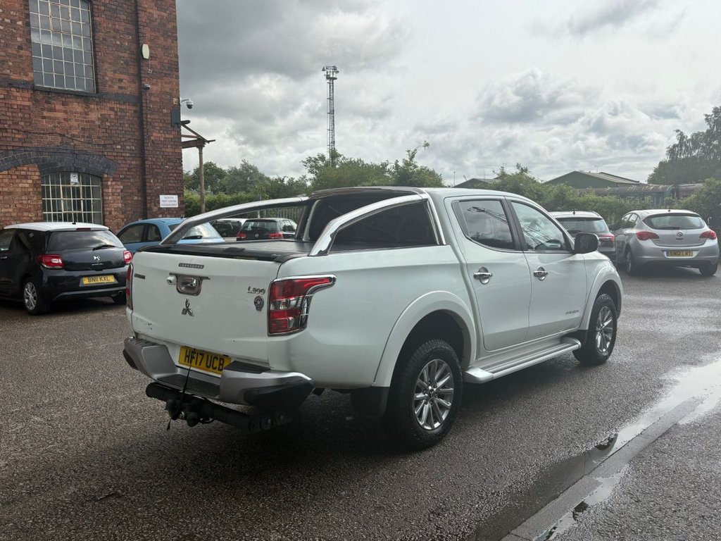 Mitsubishi L200