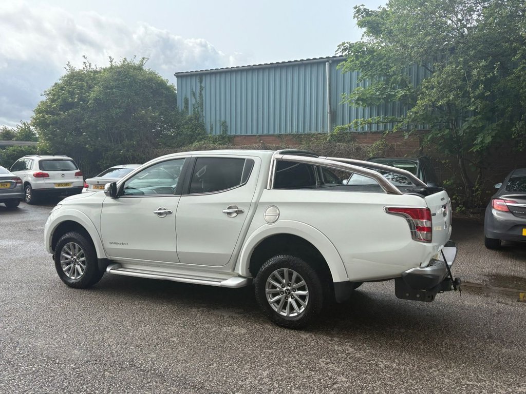 Mitsubishi L200