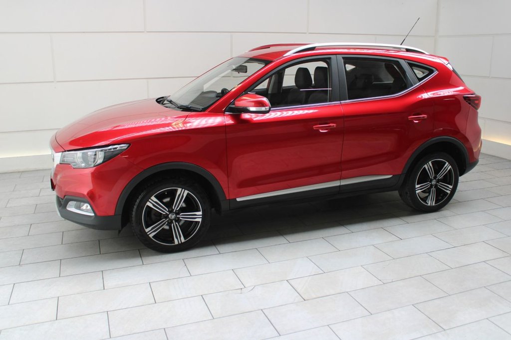 MG ZS