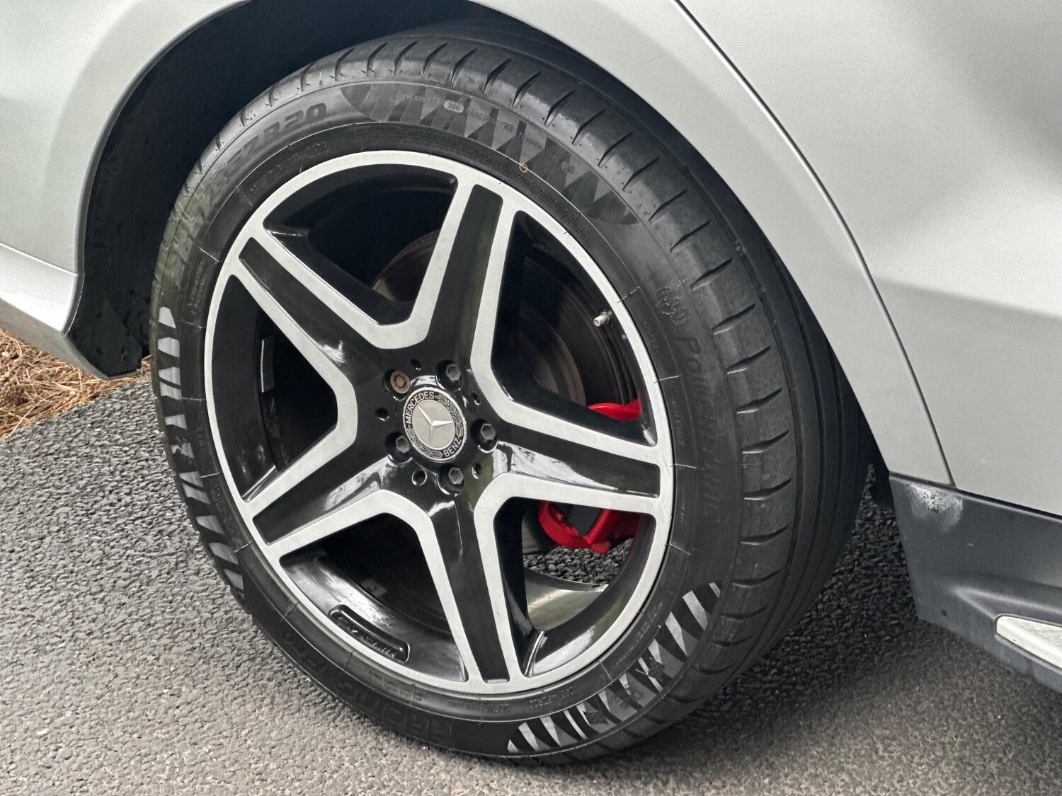 Mercedes Benz GLE-CLASS