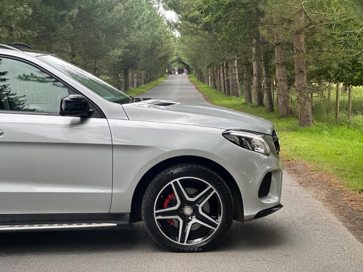 Mercedes Benz GLE-CLASS