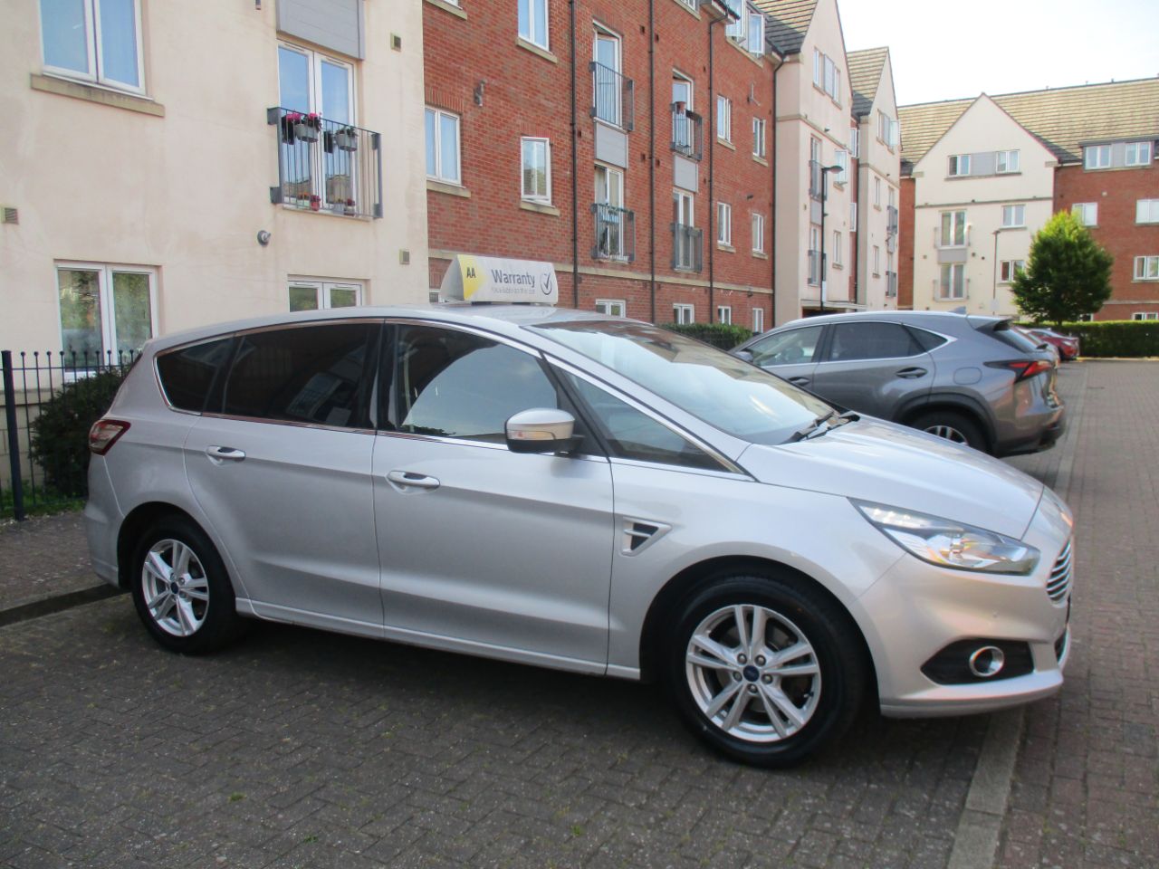 Ford S Max