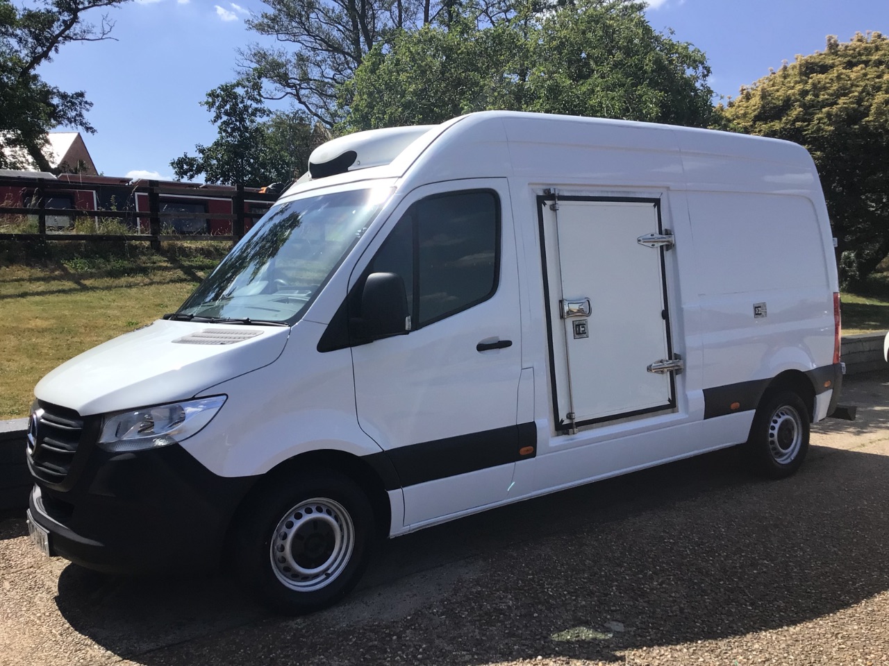 Mercedes Benz Sprinter