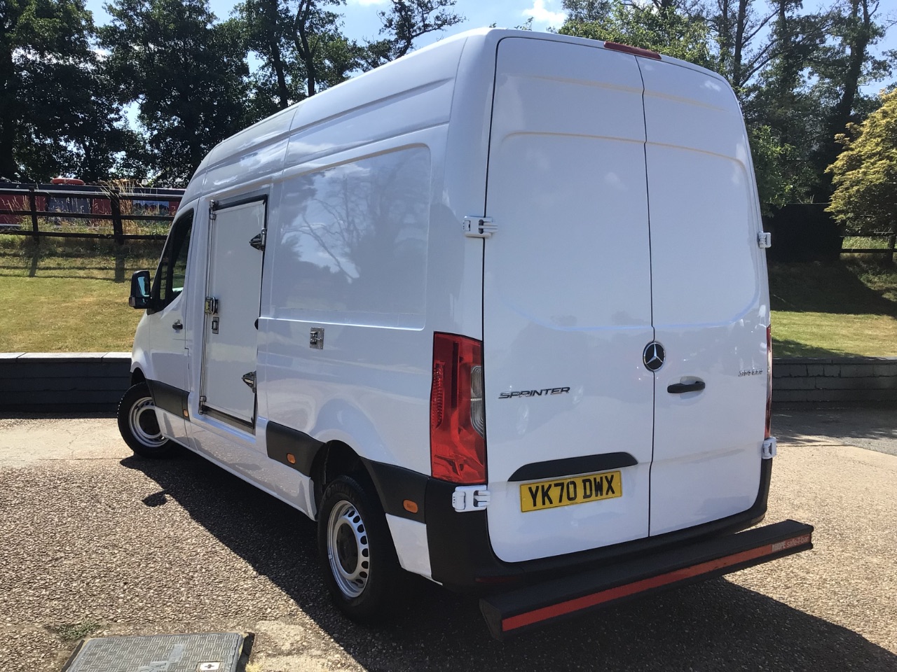 Mercedes Benz Sprinter