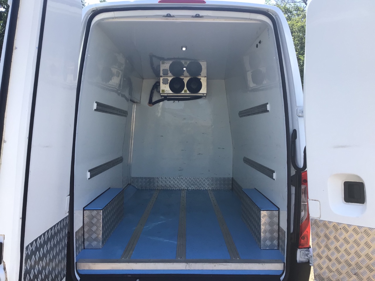 Mercedes Benz Sprinter