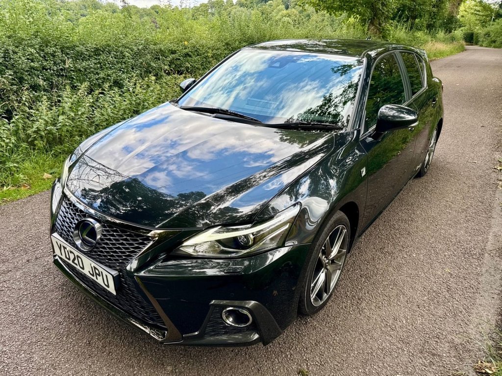 Lexus CT 200h