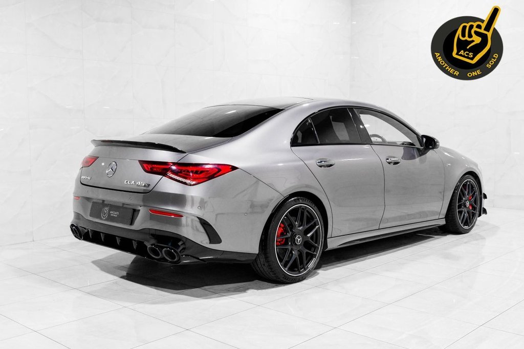 Mercedes Benz CLA