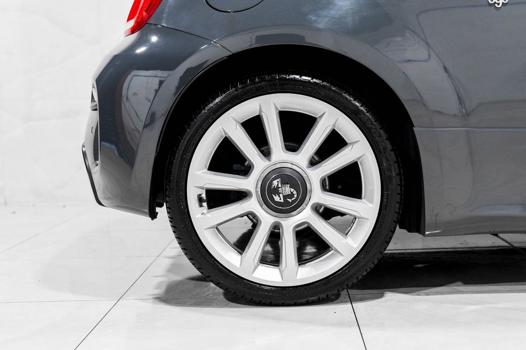 Abarth 595