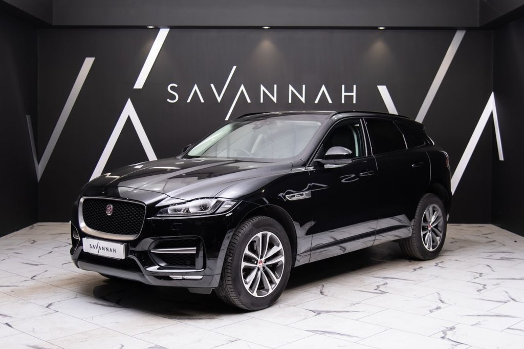 Jaguar F Pace
