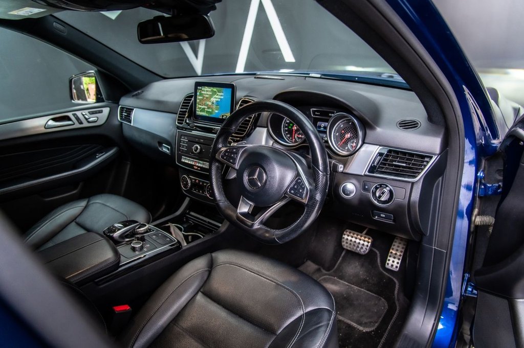 Mercedes Benz GLE-CLASS