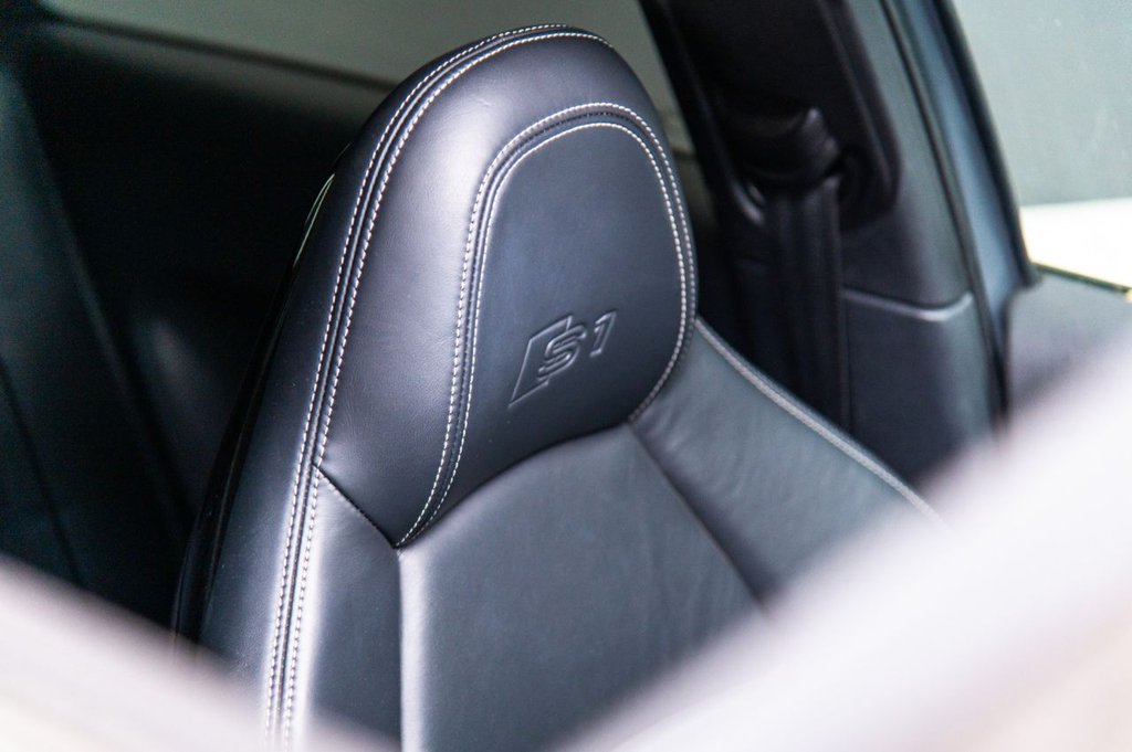 Audi S1