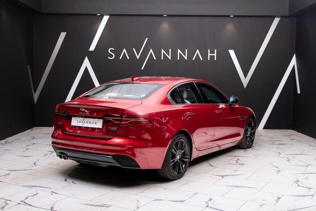 Jaguar XE
