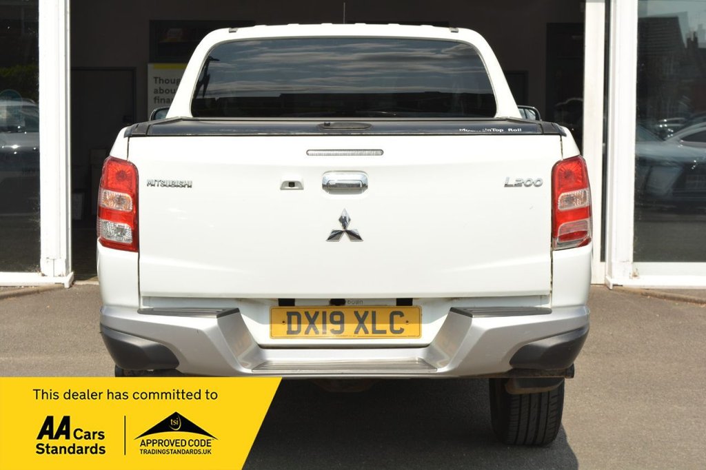 Mitsubishi L200